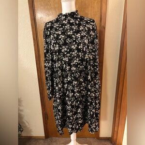 Angels Black and White Floral Long Sleeve Dress